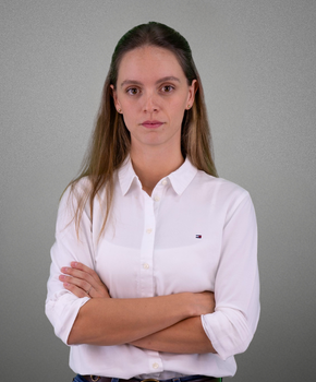 Paula Junqueira Toledo